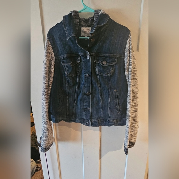 Jean and Knit Fabric Jacket - Picture 5 of 6